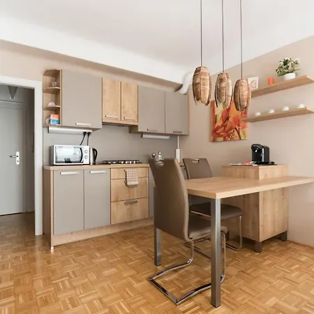 Cosy Apartment Near Vic Wien Exterior foto