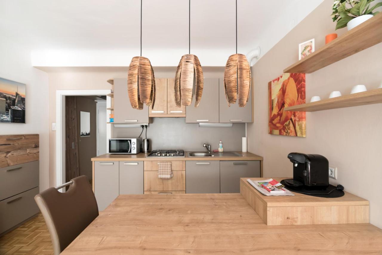 Apartment Cosy Near Vic